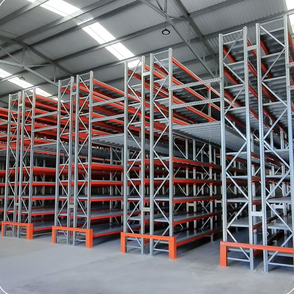 Kệ g&aacute;c m&aacute;i mang lại những ưu điểm đ&oacute;.